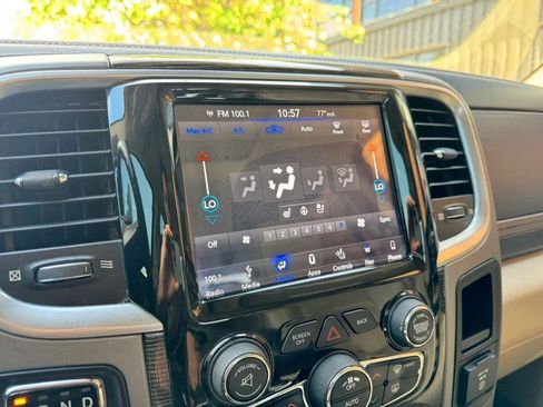Used 2018 RAM 1500 Limited AWD/4WD image 19