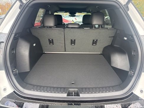 New 2026 GMC Terrain AT4 w/ Convenience Package III image 14