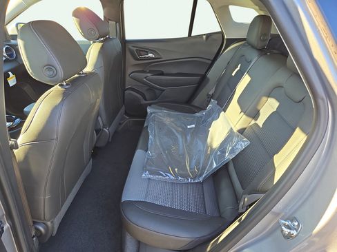 New 2026 Chevrolet Trax LT w/ LT Convenience Package image 14