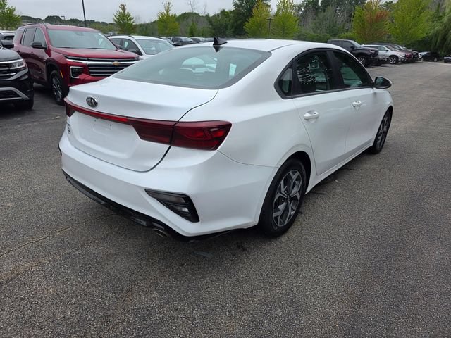 Used 2021 Kia Forte LXS FWD image 4