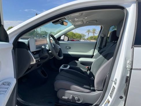 Used 2024 Hyundai Ioniq 5 SEL RWD image 13