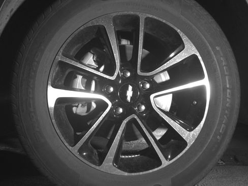 Used 2025 Chevrolet TrailBlazer LT FWD image 12