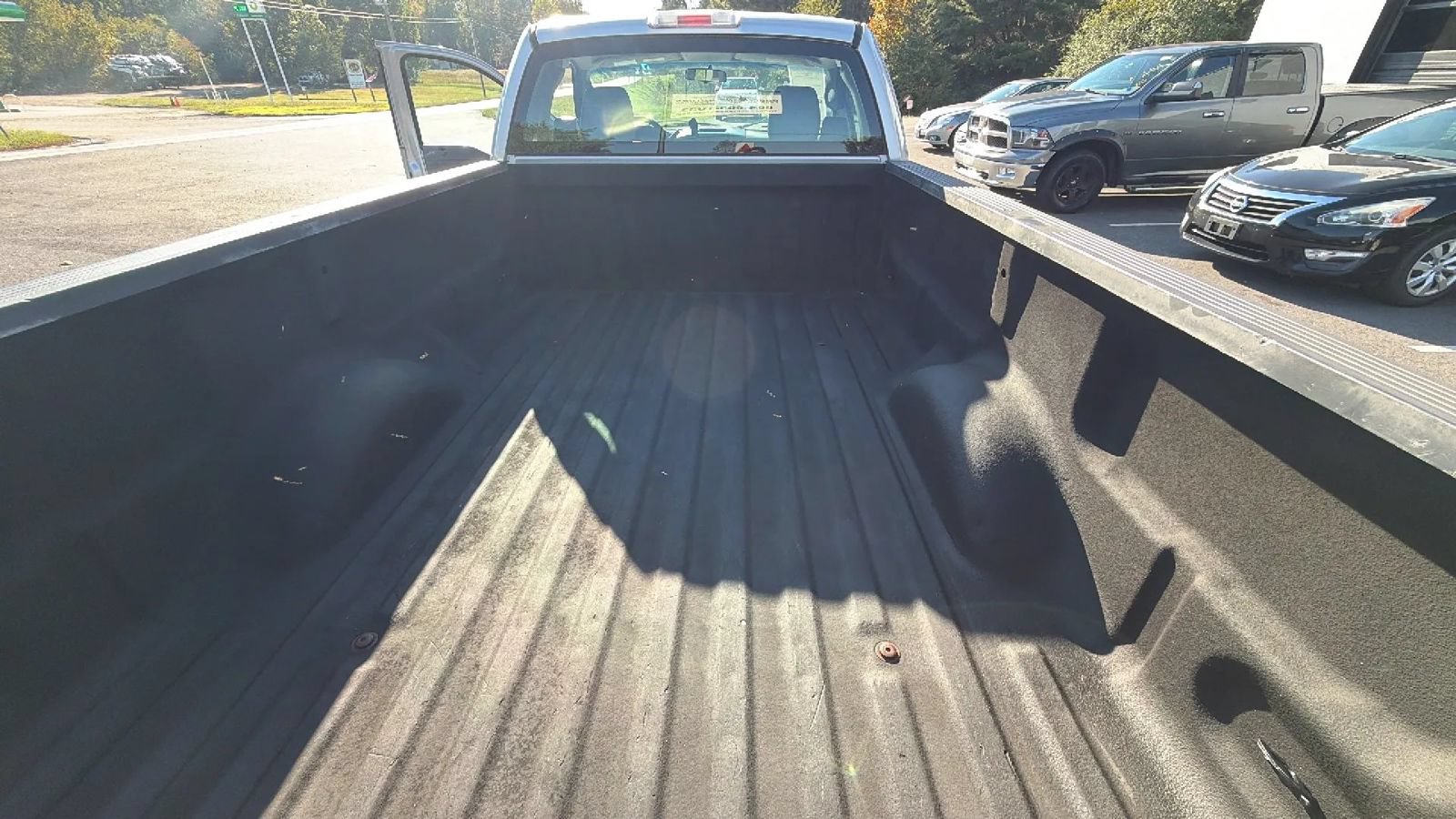 Used 2004 Ford F150 XL RWD image 46