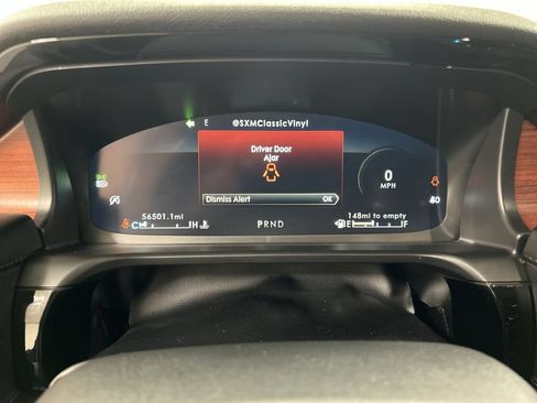 Used 2021 Lincoln Aviator Reserve w/ Equipment Group 201A AWD/4WD image 13