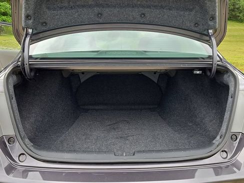 Used 2015 Honda Accord LX image 27
