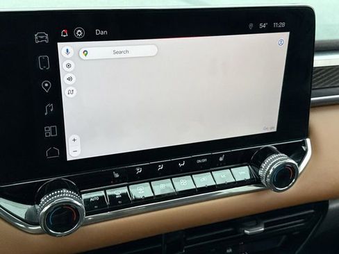 Used 2024 GMC Canyon AT4 image 18