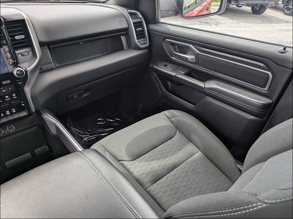 Used 2025 RAM 1500 Big Horn AWD/4WD image 15