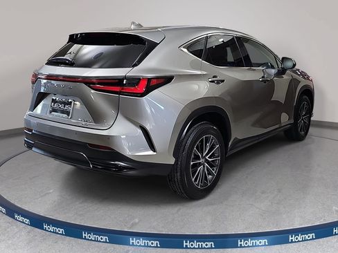 Certified 2025 Lexus NX 350 AWD w/ Accessory Package (2T) image 5