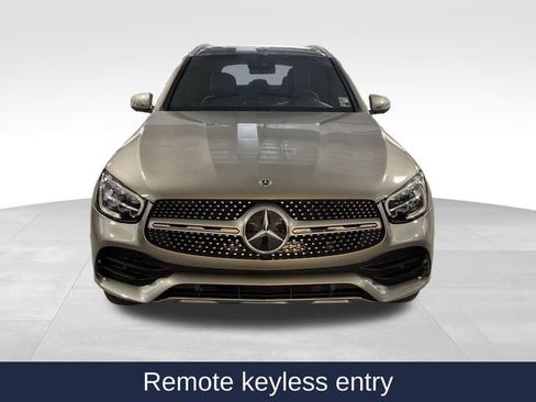 Used 2022 Mercedes-Benz GLC 300 image 2
