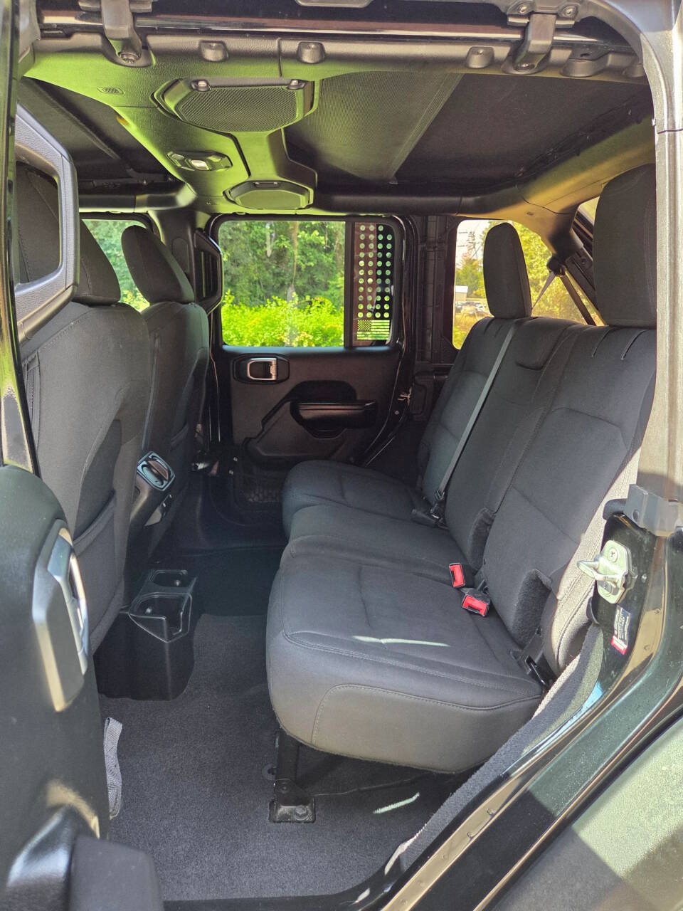 Used 2018 Jeep Wrangler Unlimited Sport S AWD/4WD image 15