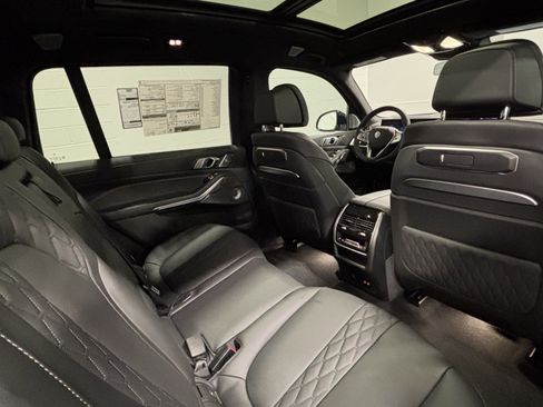 New 2026 BMW ALPINA XB7 AWD/4WD image 28