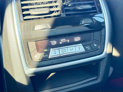 Used 2026 BMW X6 xDrive40i image 21