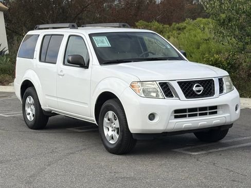 Used 2012 Nissan Pathfinder S RWD image 9