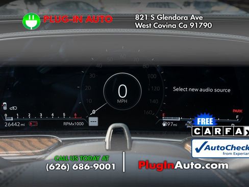 Used 2024 Cadillac Escalade ESV Sport Platinum w/ Heavy-Duty Trailer Package image 26