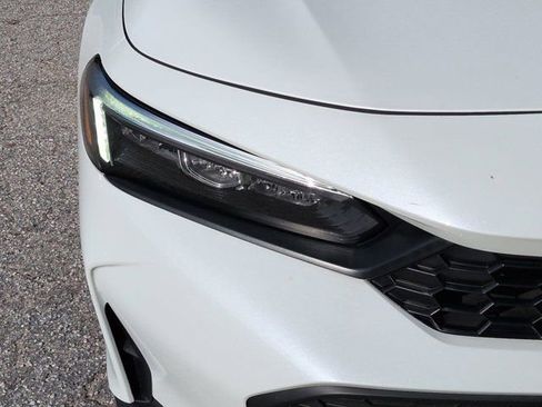 Used 2025 Honda Civic LX image 9