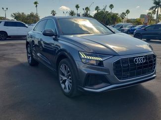 Used 2023 Audi Q8 Prestige video 2