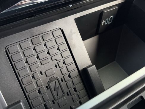 New 2026 Ford F350 King Ranch w/ Chrome Package image 53