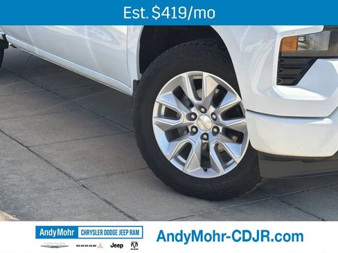 Used 2022 Chevrolet Silverado 1500 Custom AWD/4WD image 10
