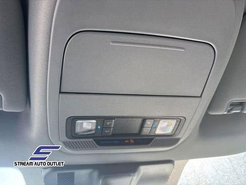 Used 2023 Ford F150 XLT w/ XTR Package AWD/4WD image 33