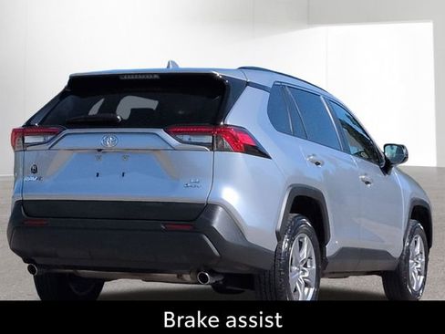 Certified 2025 Toyota RAV4 LE AWD/4WD image 7