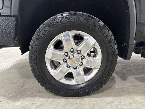 Used 2022 Chevrolet Silverado 2500 LTZ w/ LTZ Plus Package AWD/4WD image 32