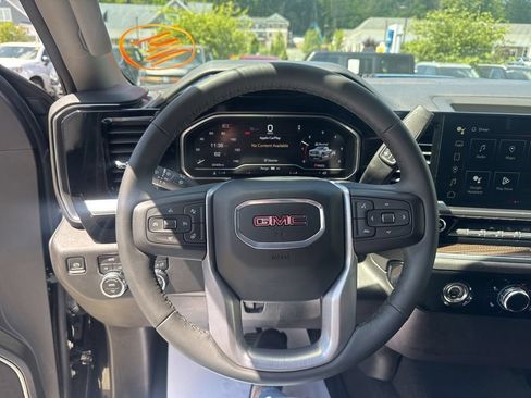 Used 2024 GMC Sierra 1500 Elevation AWD/4WD image 24