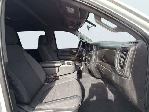 Used 2020 Chevrolet Silverado 2500 LT w/ Z71 Off-Road Package image 12