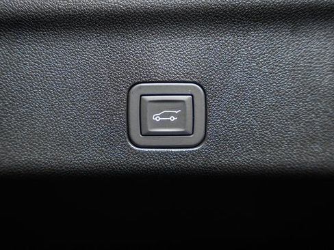 New 2026 Chevrolet Tahoe High Country image 10