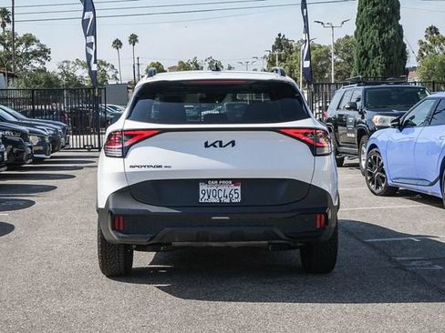 Certified 2025 Kia Sportage X-Pro AWD/4WD image 9
