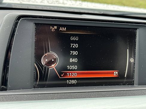 Used 2017 BMW 330i Sedan image 19