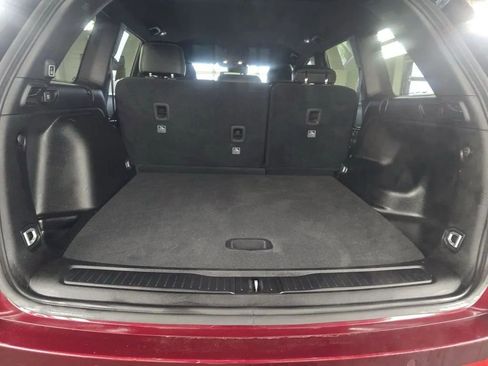 Used 2024 Jeep Grand Cherokee Altitude AWD/4WD image 14