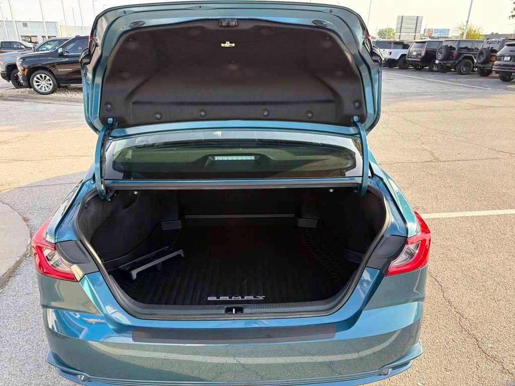 Used 2026 Toyota Camry XSE FWD image 11