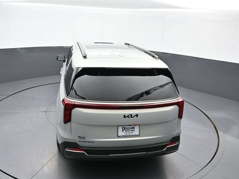 New 2026 Kia Carnival SX w/ SX Dark Edition Package FWD image 43