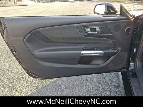 Used 2025 Ford Mustang GT image 12
