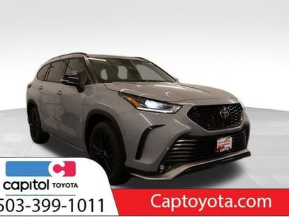 New 2025 Toyota Highlander XSE