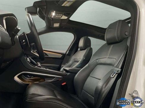 Used 2024 Jaguar F-PACE R-Dynamic S image 28