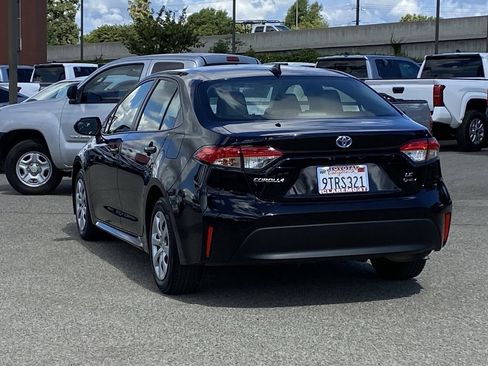 Certified 2025 Toyota Corolla LE FWD image 42