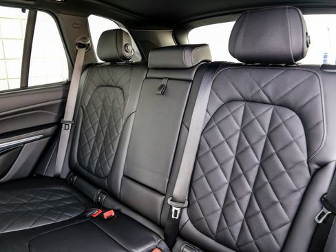 New 2026 BMW X5 xDrive40i image 23