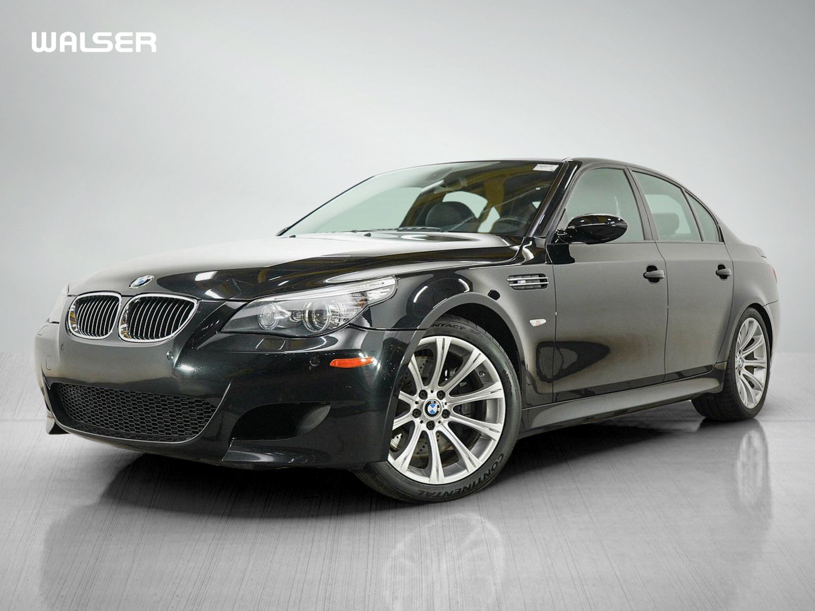 Used 2008 BMW M5 RWD image 1