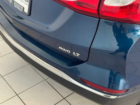Used 2020 Chevrolet Equinox LT AWD/4WD image 44