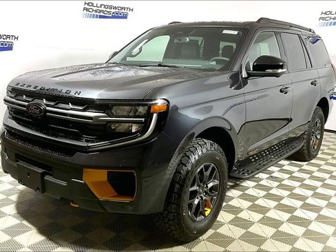 New 2025 Ford Expedition Tremor image 1
