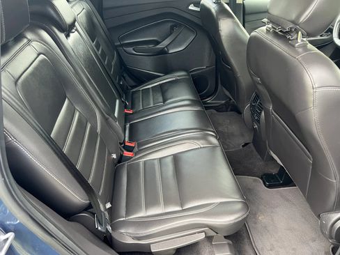 Used 2018 Ford Escape SEL w/ Ford Safe & Smart Package FWD image 12