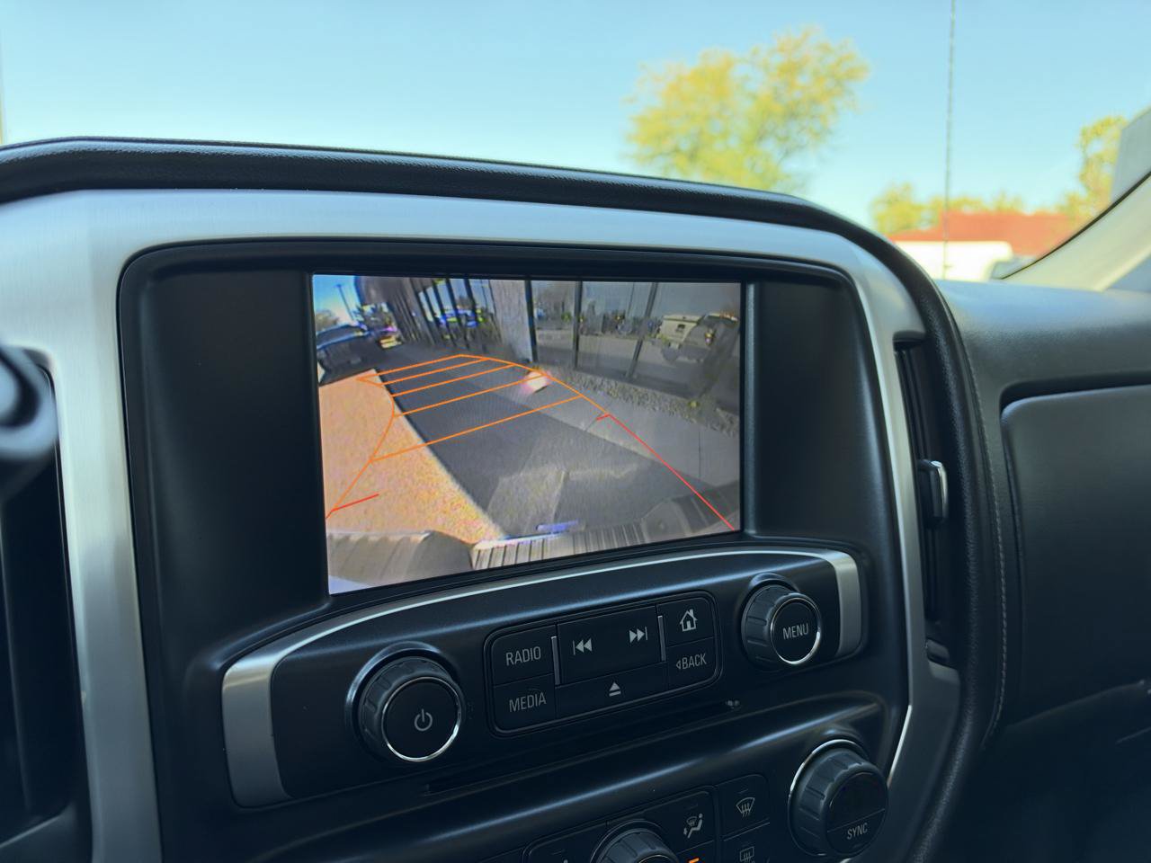 Used 2014 GMC Sierra 1500 SLE w/ SLE Value Package AWD/4WD image 17