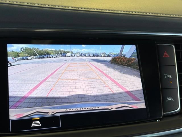 Used 2023 Buick Enclave Essence w/ Experience Buick Package FWD image 28