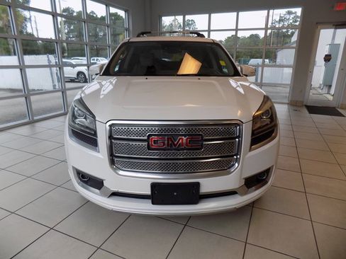 Used 2016 GMC Acadia Denali image 2