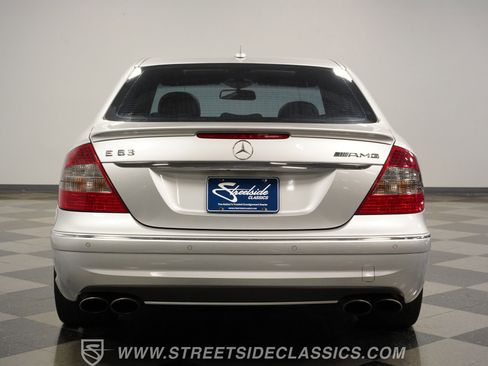 Used 2007 Mercedes-Benz E 63 AMG Sedan image 10