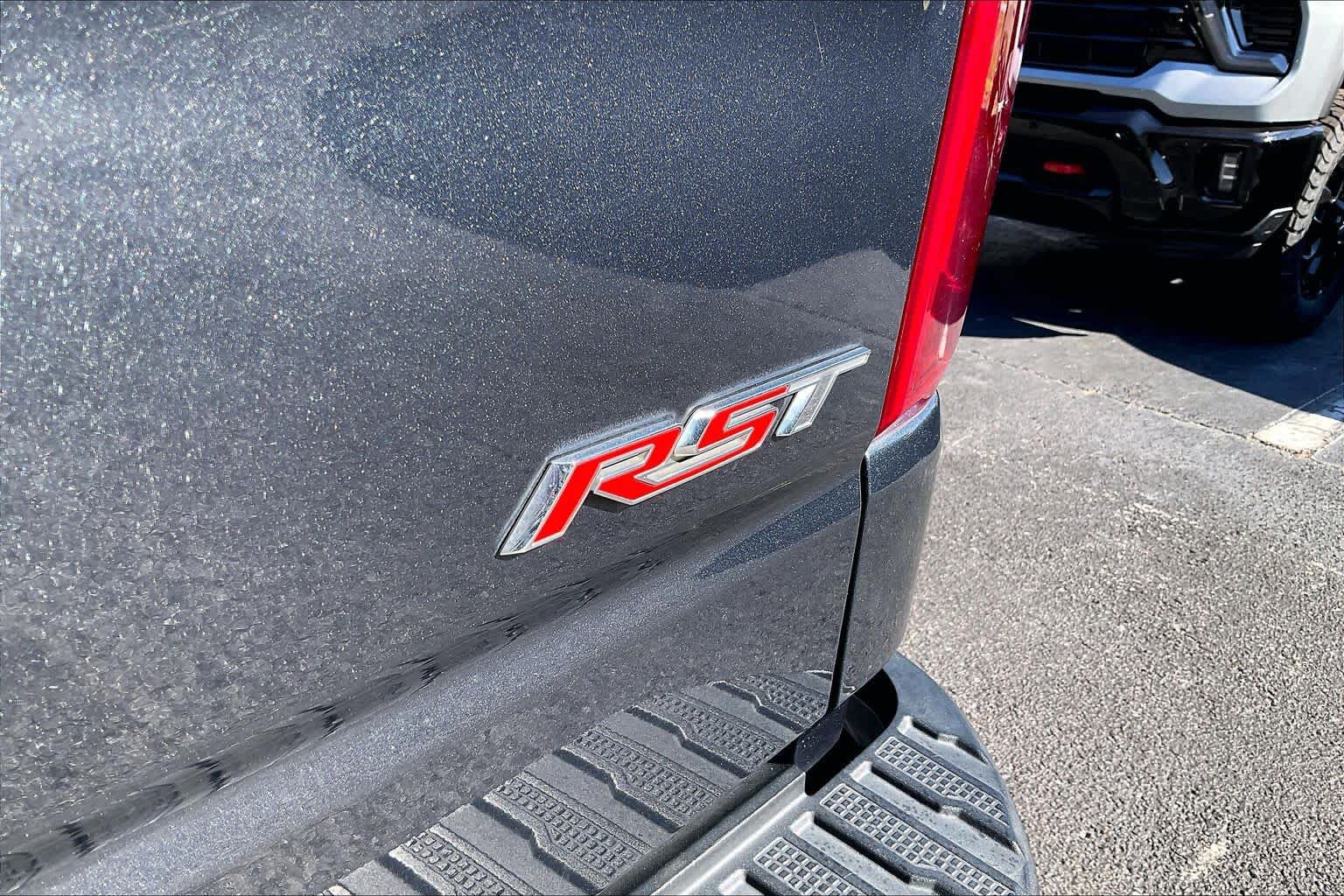 Used 2020 Chevrolet Silverado 1500 RST w/ All-Star Edition AWD/4WD image 9