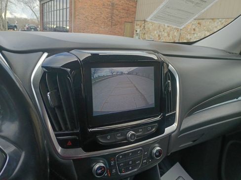Used 2019 Chevrolet Traverse LT image 35