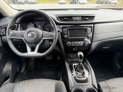 Used 2020 Nissan Rogue S AWD/4WD image 17
