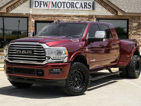 Used 2023 RAM 3500 Limited AWD/4WD image 3